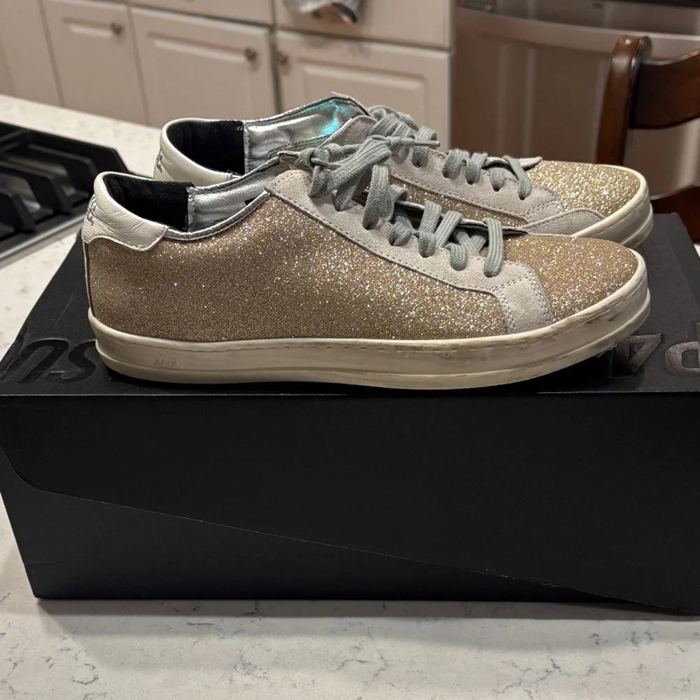P448 Gold Glitter Women's Sneakers, Sz 38 - Picture 1 of 5